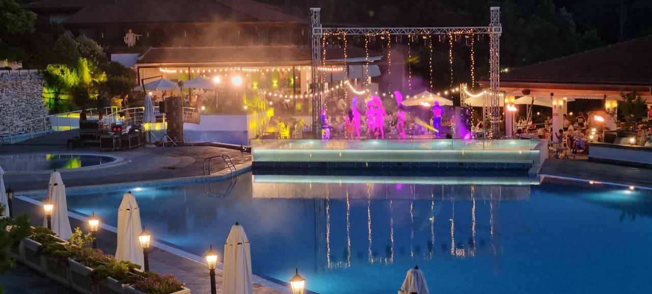 Eve Santa Marina Apartments - Sea, Pools, Relax Sozopol Exterior foto